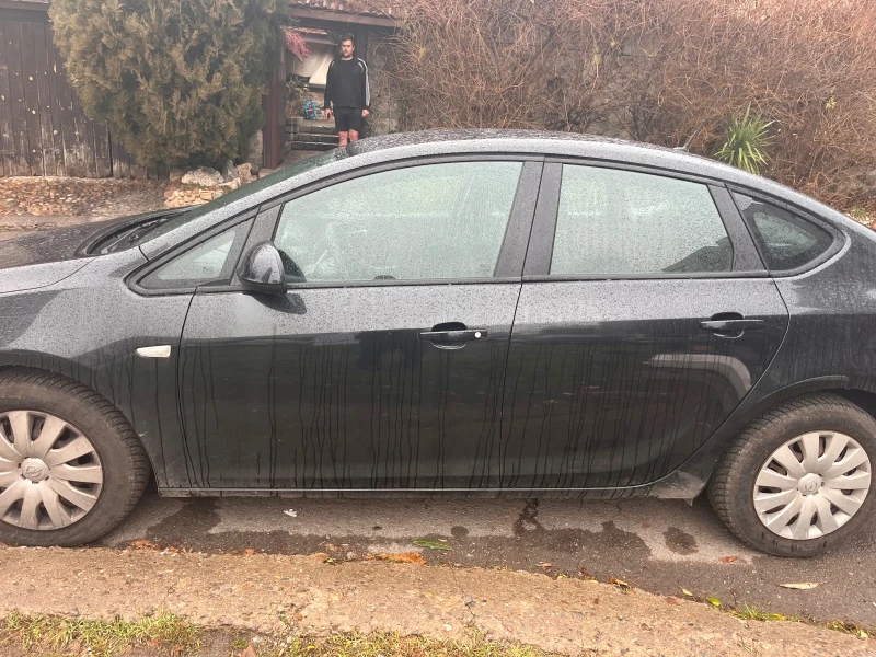 Opel Astra, снимка 4 - Автомобили и джипове - 48302149