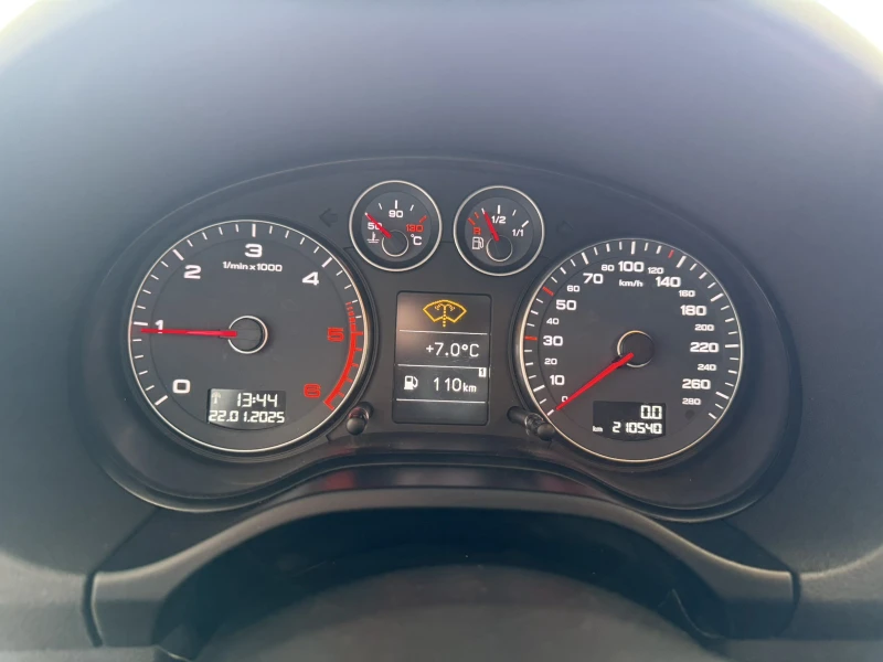 Audi A3 1.6 TDI FACE, снимка 9 - Автомобили и джипове - 48786801