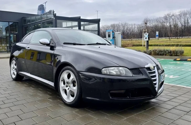 Alfa Romeo Gt 1.9 JTD, снимка 7 - Автомобили и джипове - 49244469