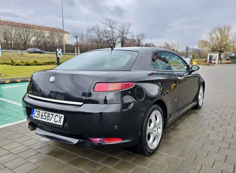 Alfa Romeo Gt 1.9 JTD, снимка 5 - Автомобили и джипове - 49244469