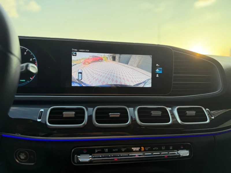 Mercedes-Benz GLE 450 AMG* MultiBeam* Distronic+ * 4matic, снимка 15 - Автомобили и джипове - 51278771