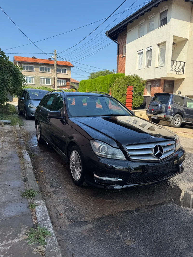 Mercedes-Benz C 250, снимка 3 - Автомобили и джипове - 52436963
