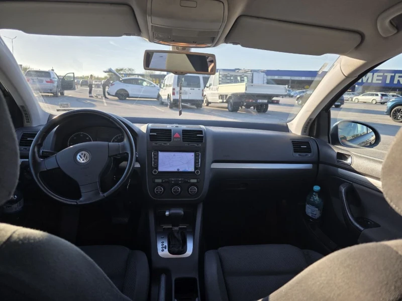 VW Golf VW Golf 2.0 TDI DSG | Обслужен | Камера | Каско, снимка 12 - Автомобили и джипове - 52872365