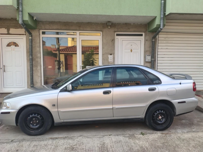 Volvo S40, снимка 2 - Автомобили и джипове - 53479156