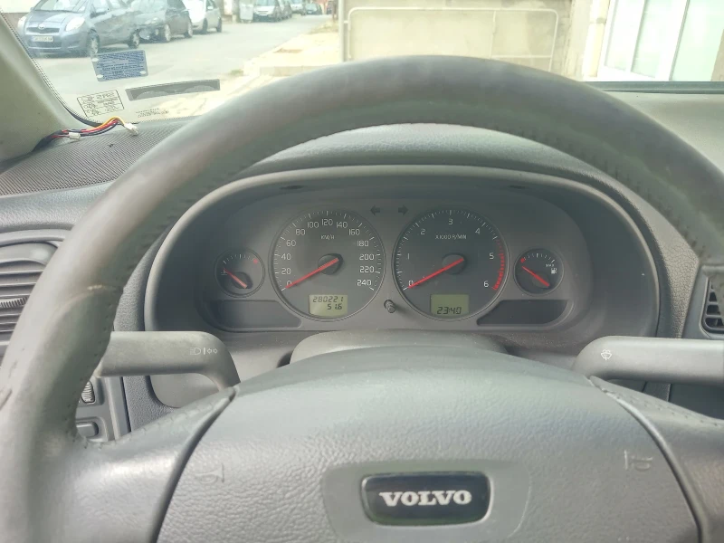 Volvo S40, снимка 4 - Автомобили и джипове - 53479156