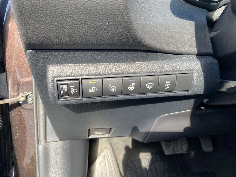 Toyota Corolla 1.8, ГАРАНЦИЯ, снимка 9 - Автомобили и джипове - 53577093