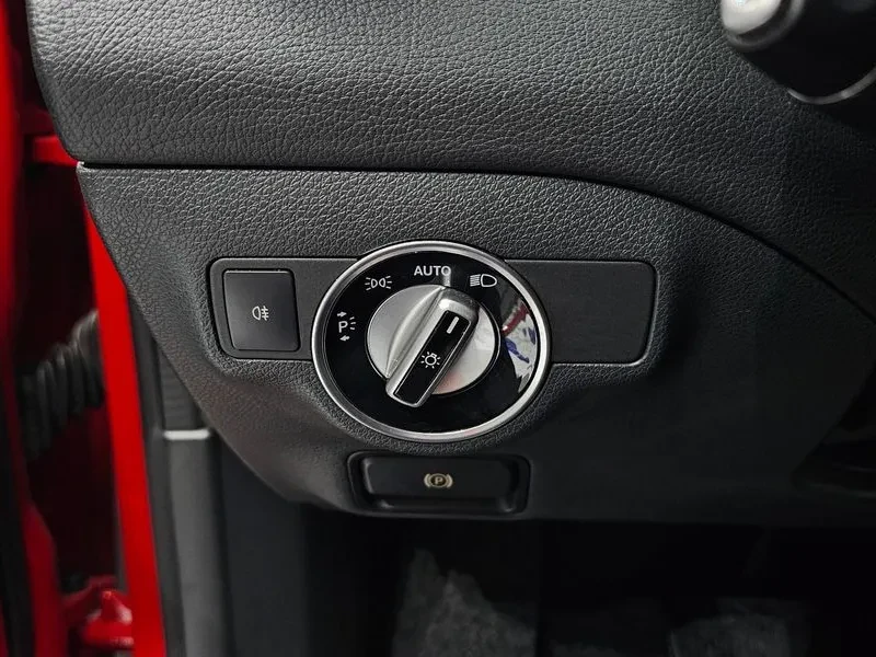 Mercedes-Benz CLA  C117 Cla200 Cdi, снимка 17 - Автомобили и джипове - 54881487