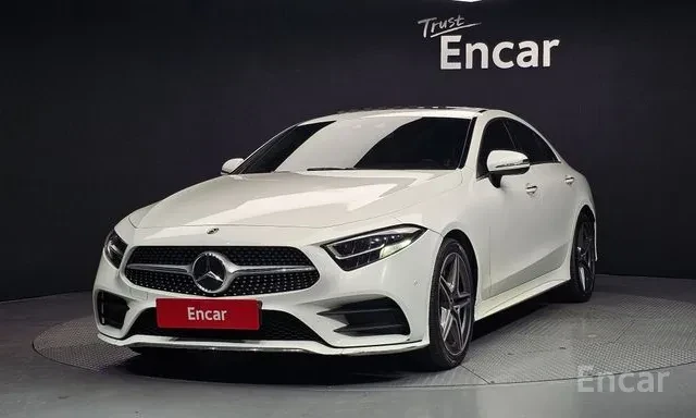 Mercedes-Benz CLS 300 D * AMG Line * HEAD UP * ПАНОРАМА * BURMESTER * 