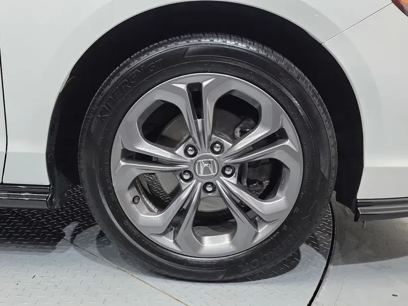 Honda Accord 11Th Gen 1.5 TURBO| �������| ������| ����������  | Mobile.bg � ����������� 5