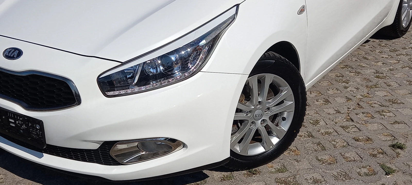 Kia Ceed FULL ИЗКЛЮЧИТЕЛА СЕРВИ КНИЖК УНИКТ ОБСЛУЖ ЛЕД НАВИ - изображение 3