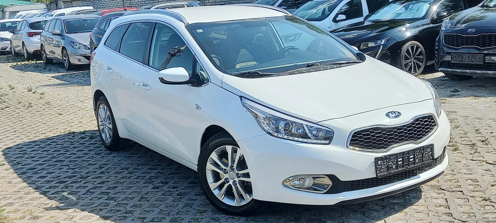 Kia Ceed FULL ИЗКЛЮЧИТЕЛА СЕРВИ КНИЖК УНИКТ ОБСЛУЖ ЛЕД НАВИ - изображение 2