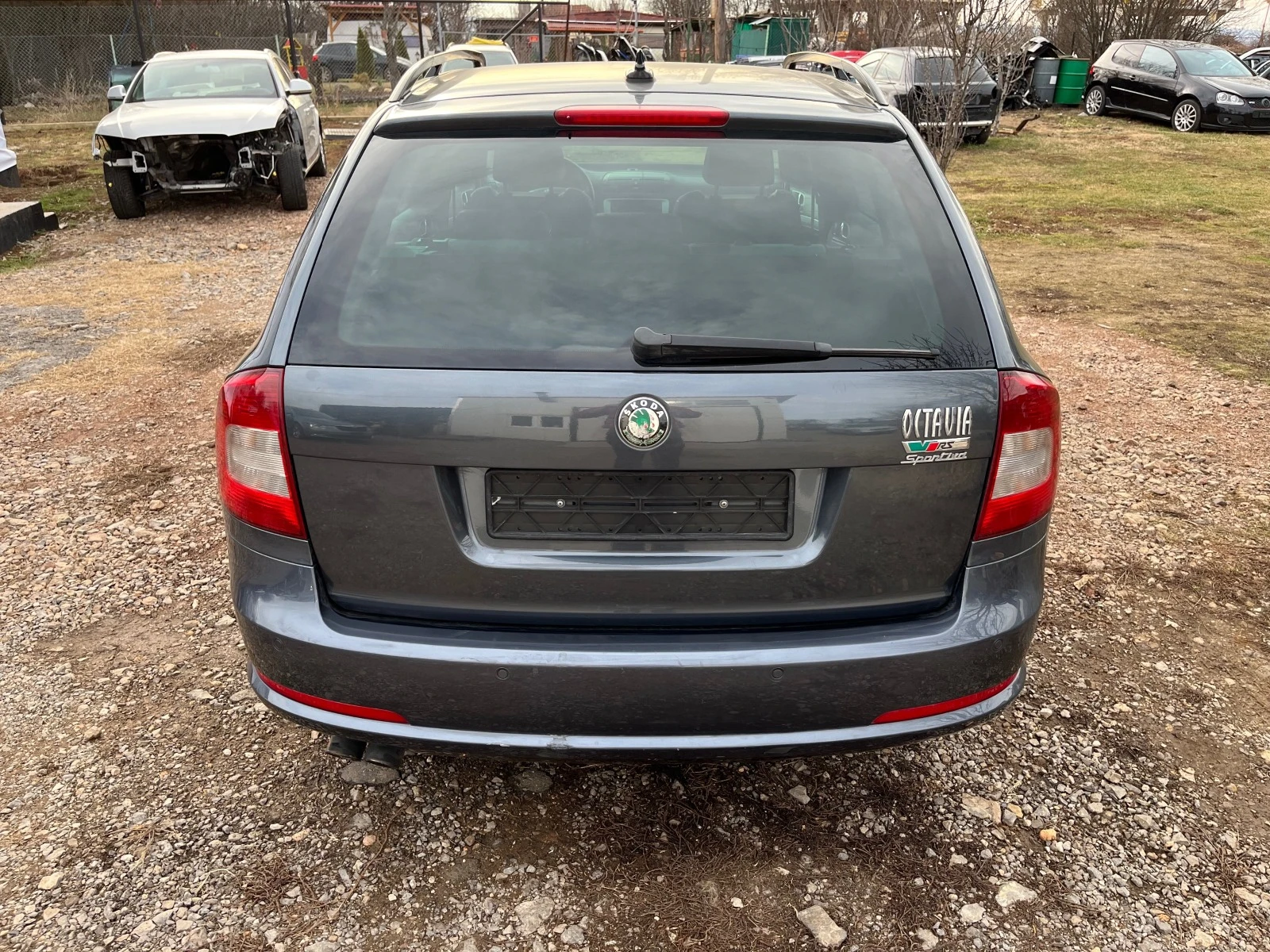 Skoda Octavia 2.0TFSI CCZA DSG RS - изображение 7