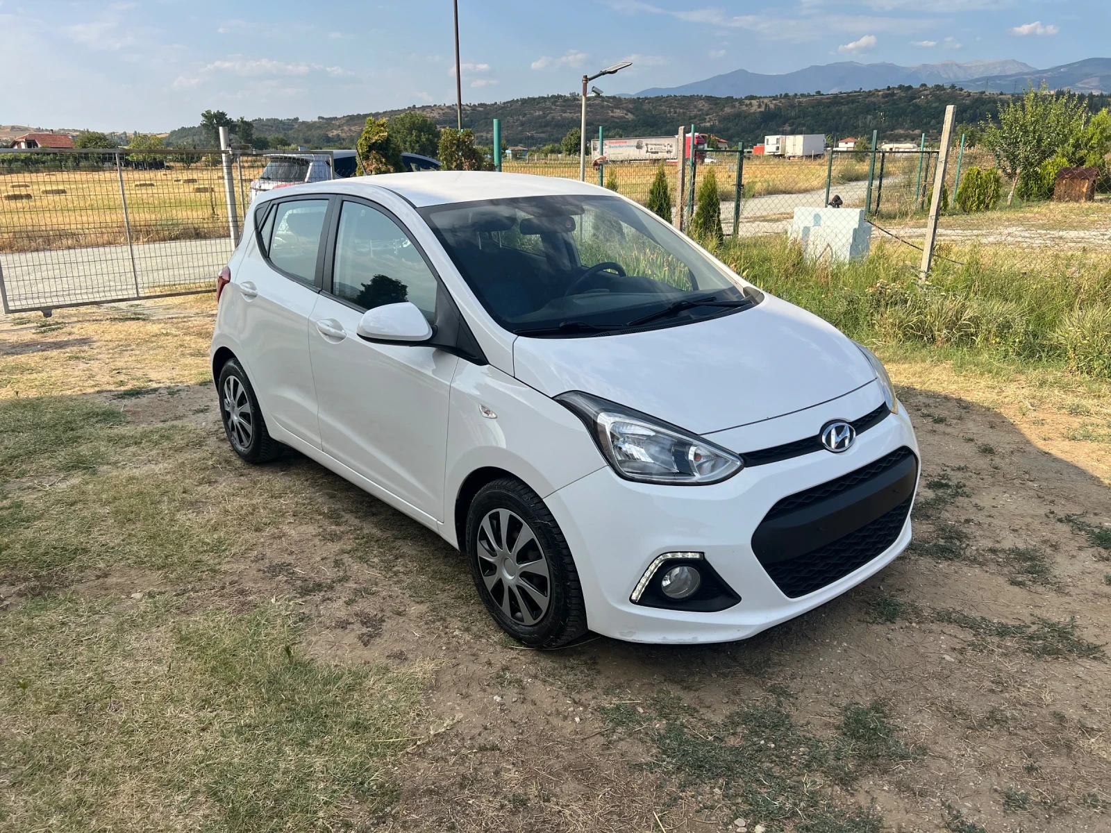 Hyundai I10 1.0i GAS - изображение 6