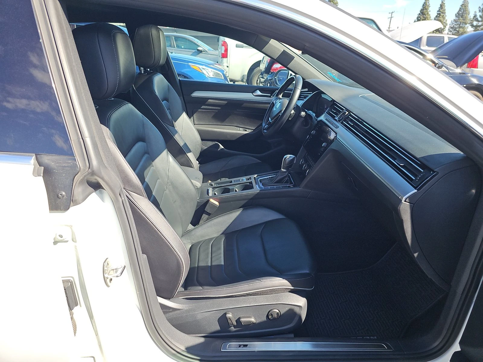 VW Arteon 2019* SEL R-Line* distronik* камера* м.точка* подг - изображение 10