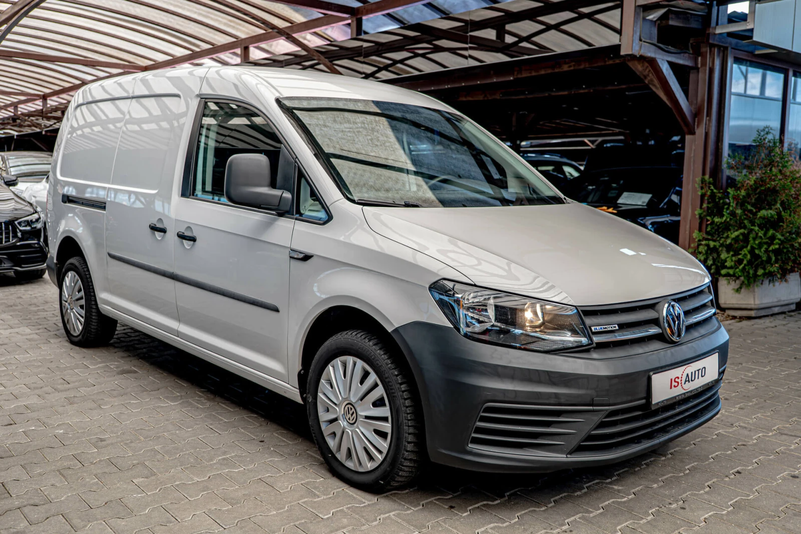 VW Caddy Хладилен/1.4i/Климатик/SD Card - изображение 2