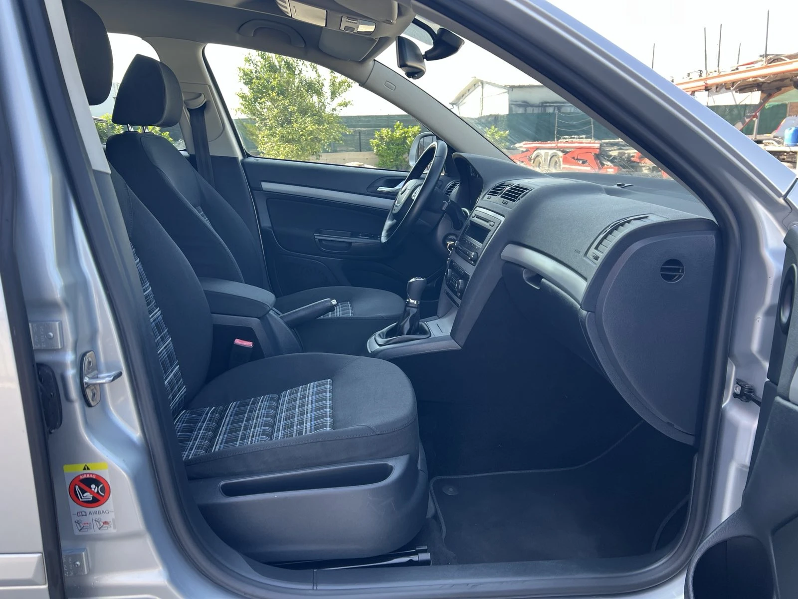 Skoda Octavia 1.6TDi | Mobile.bg   14