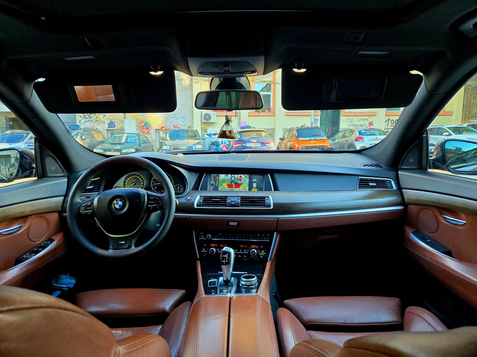 BMW 5 Gran Turismo  - изображение 8