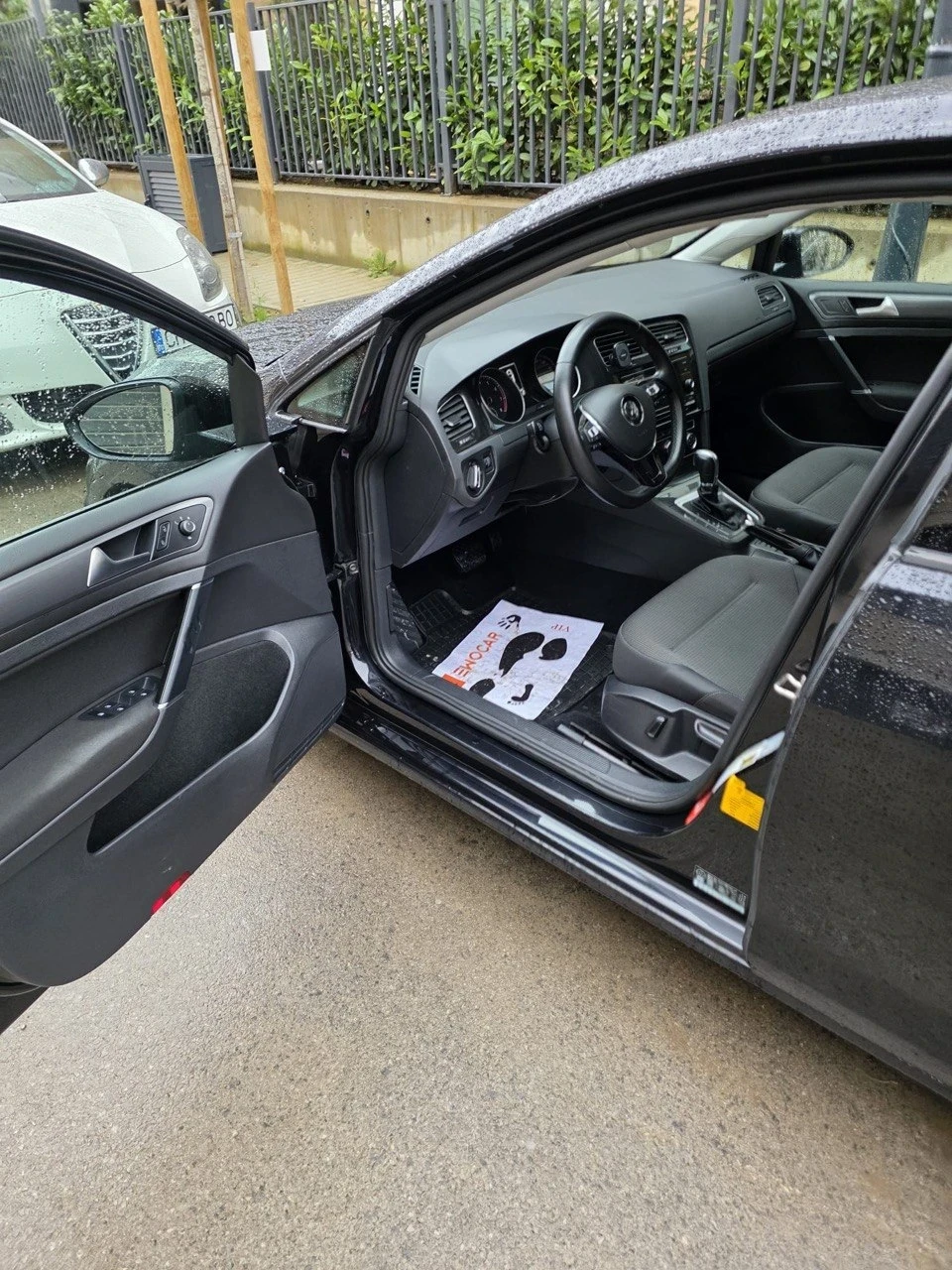 VW Golf Benzin, снимка 8 - Автомобили и джипове - 52803285