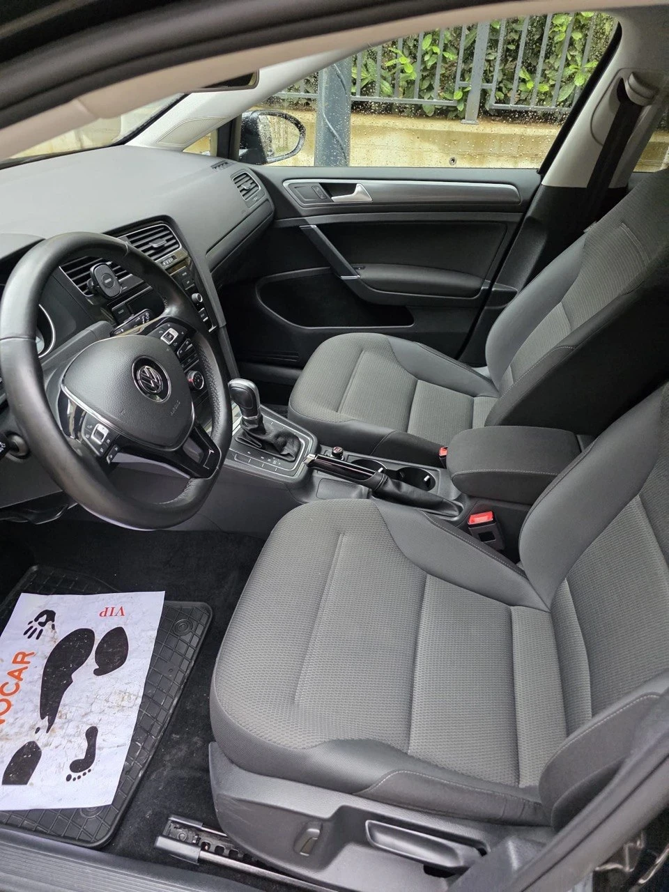 VW Golf Benzin, снимка 10 - Автомобили и джипове - 52803285