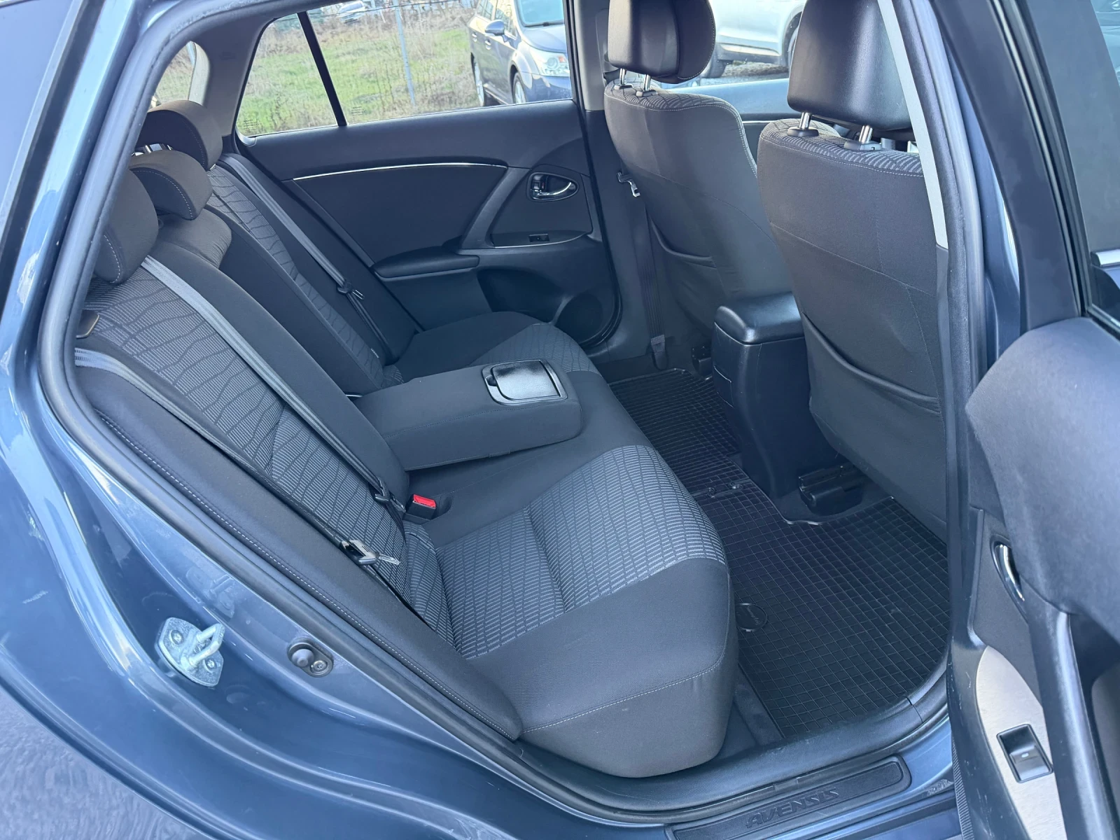 Toyota Avensis 2.0VVT-i,  ������, 152Hp, ���������, 2�����.������ | Mobile.bg � ����������� 11