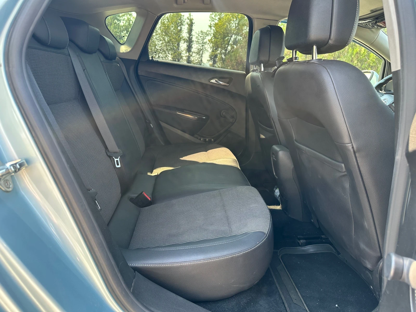 Opel Astra 1.7 CDTI * COSMO* EDITION*  - изображение 10