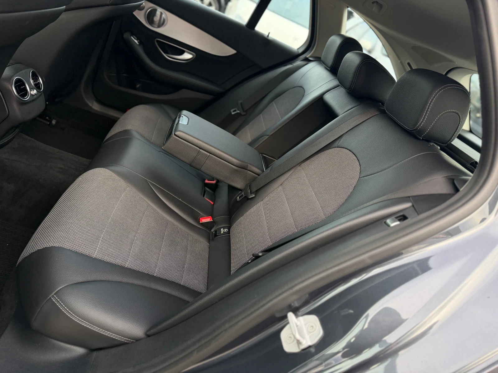 Mercedes-Benz C 220 2.2CDI 170�� 6� ���� ���� ������� BURMESTER  | Mobile.bg � ����������� 13