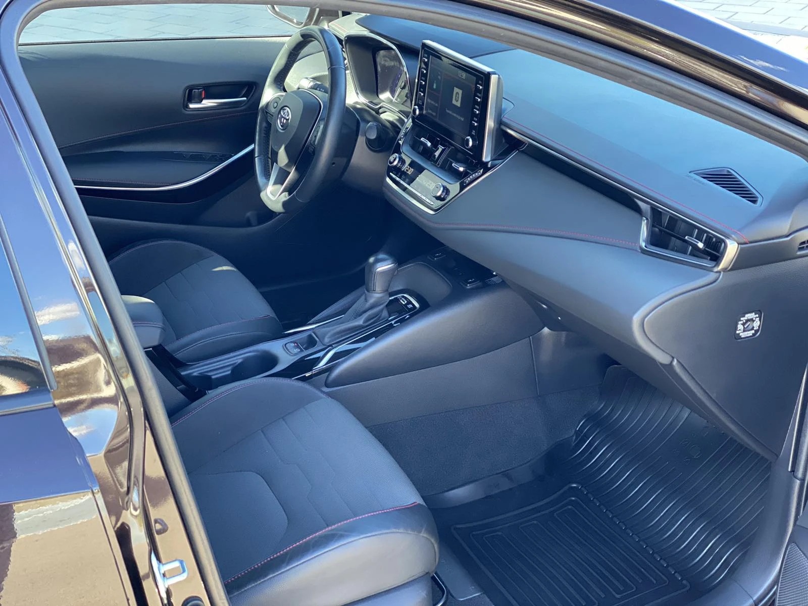 Toyota Corolla 1.8, ГАРАНЦИЯ - изображение 10