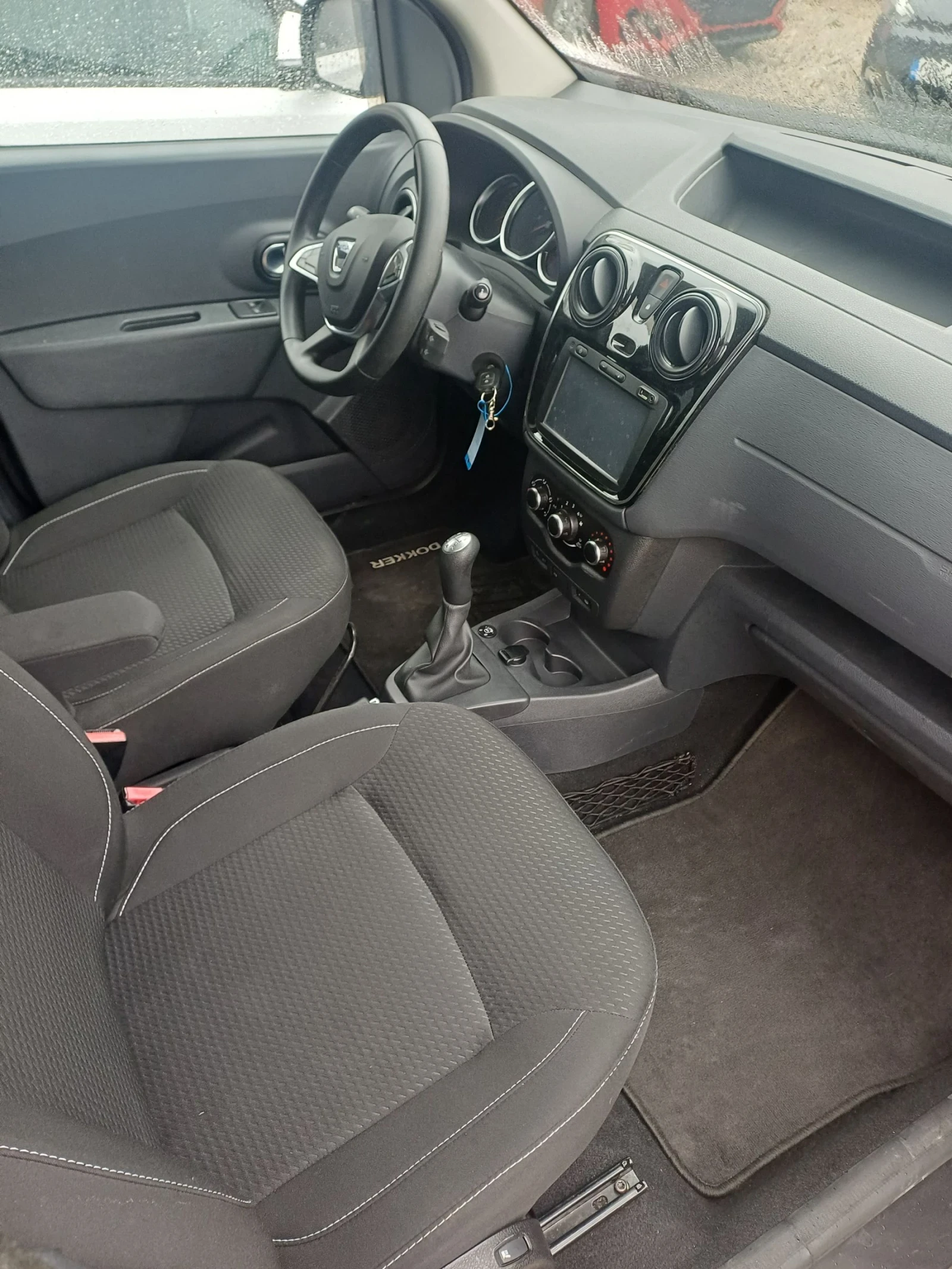 Dacia Dokker 1.6 gas klima, снимка 5 - Автомобили и джипове - 54058862