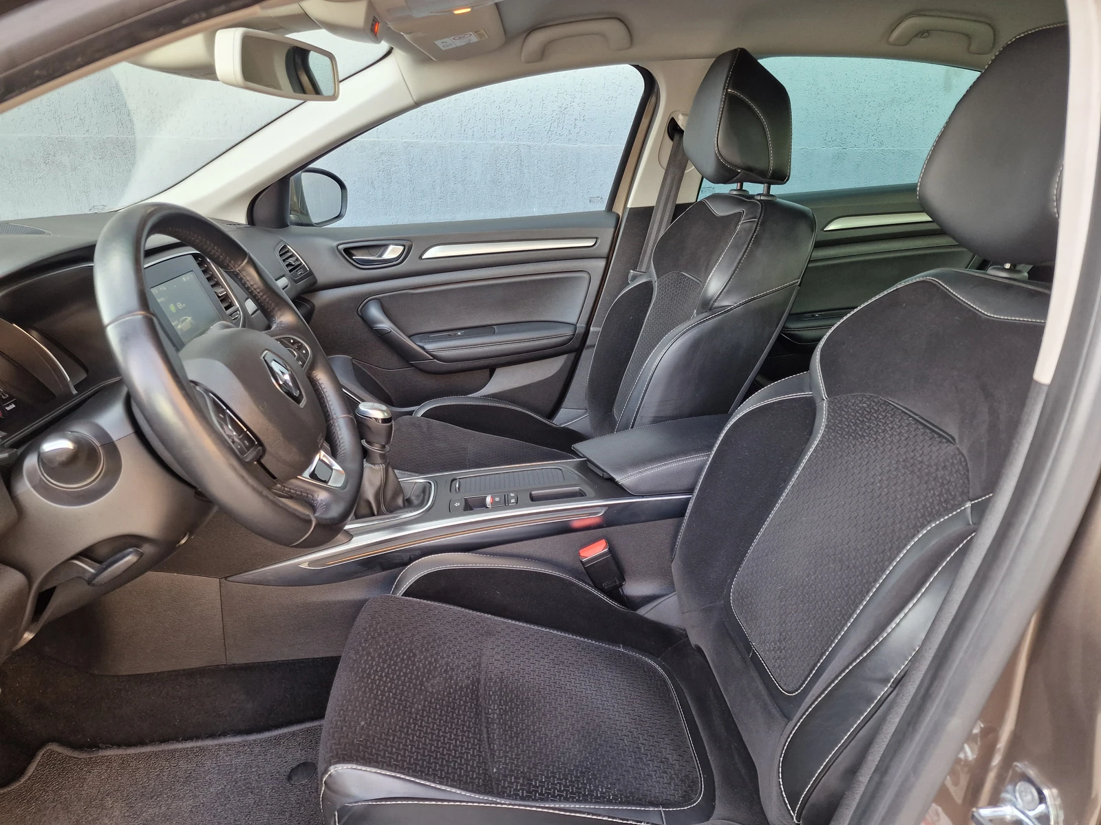Renault Megane 1.3 140hp Turbo �� �������� | Mobile.bg � ����������� 11