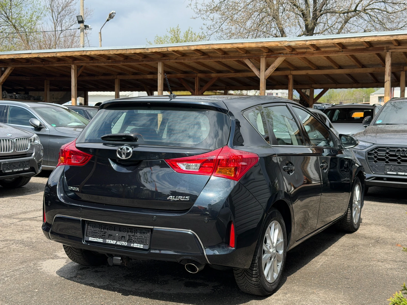 Toyota Auris 1.6i* ��� �������� ������ � ����� ������� � TOYOTA | Mobile.bg � ����������� 4