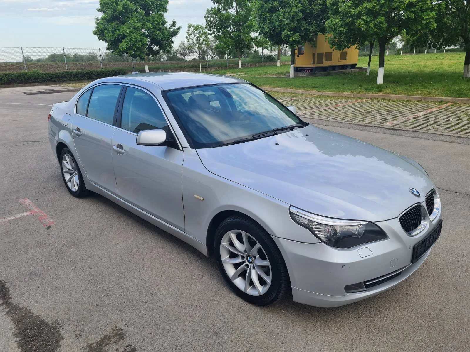 BMW 530 E60, снимка 2 - Автомобили и джипове - 54477404