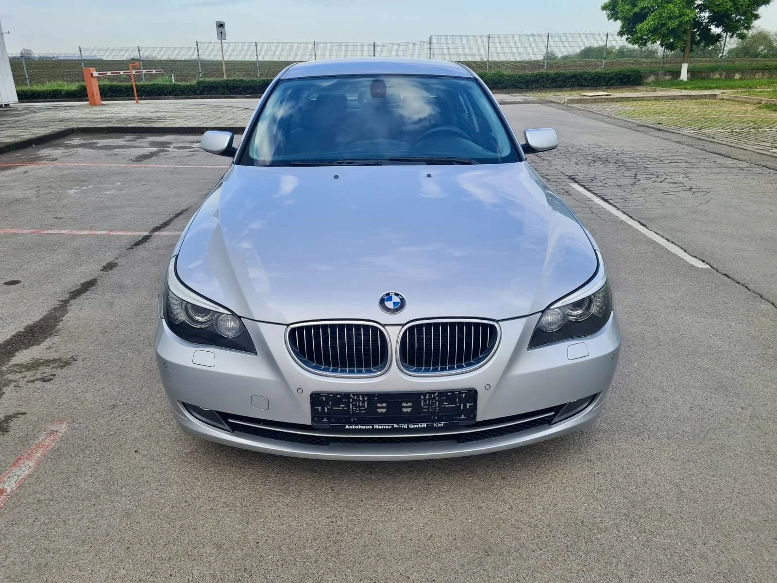 BMW 530 E60, снимка 3 - Автомобили и джипове - 54477404