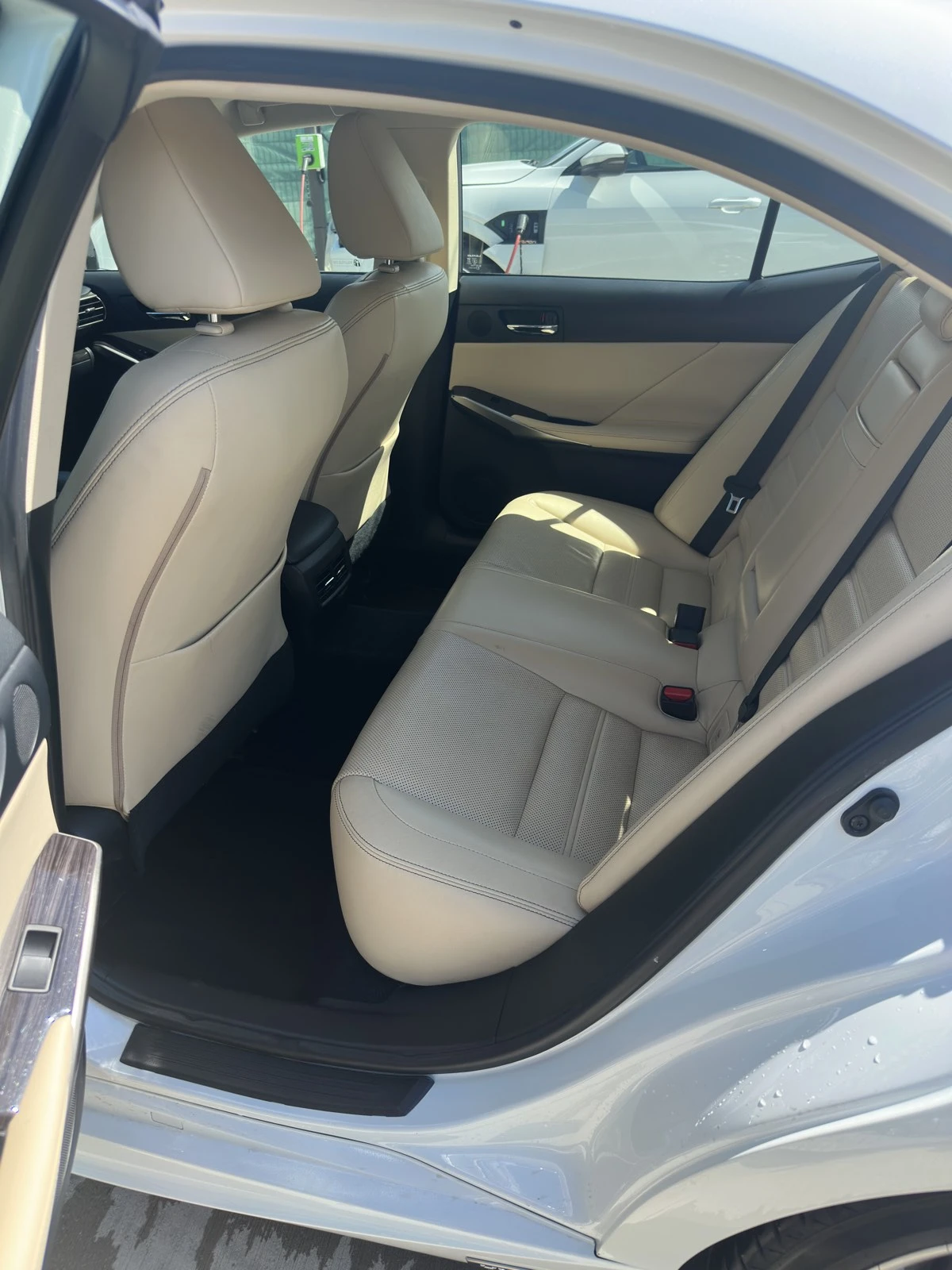 Lexus IS 300 HYBRID/ШИБЕДАХ/2013, снимка 13 - Автомобили и джипове - 54596142