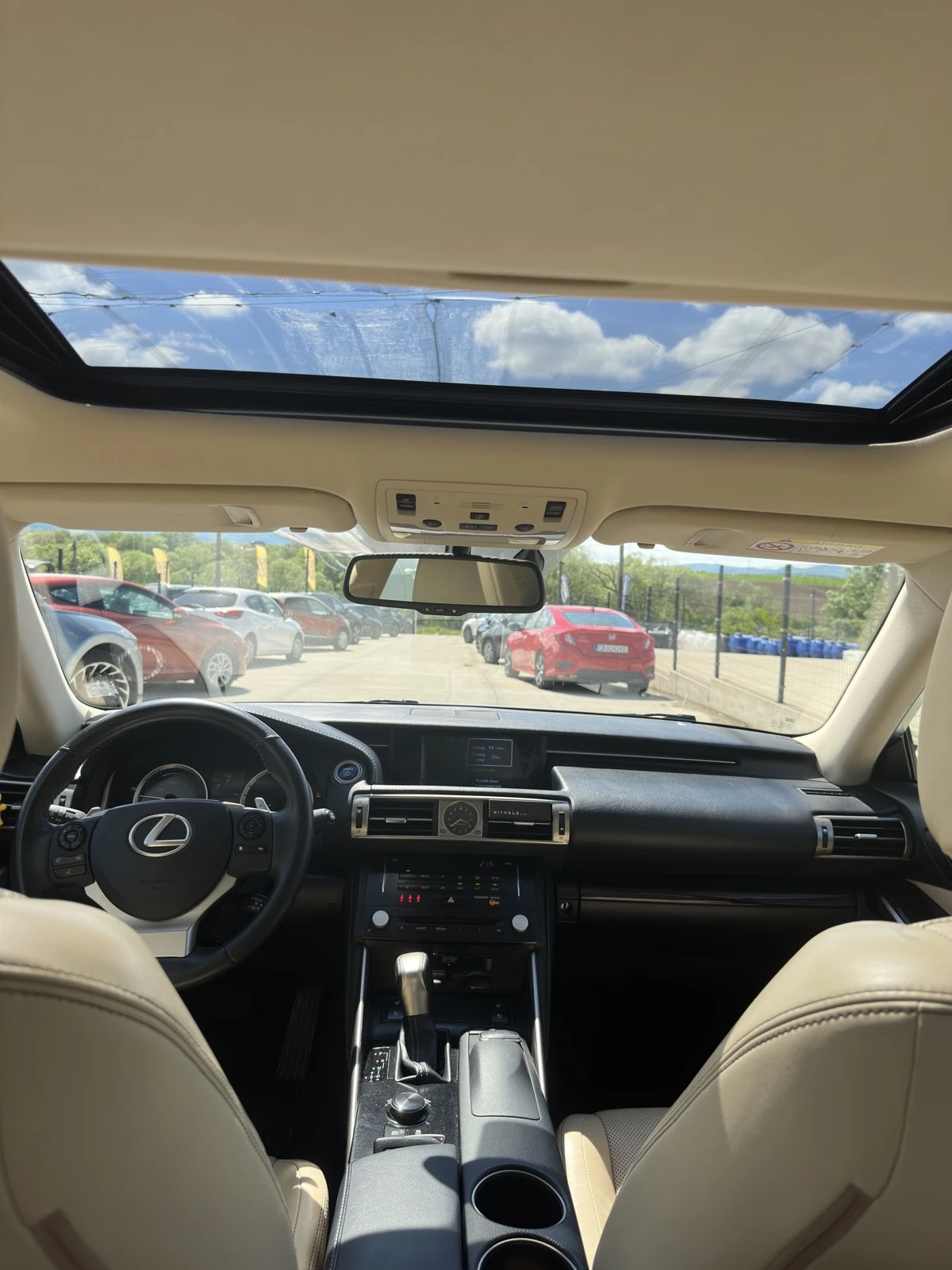 Lexus IS 300 HYBRID/ШИБЕДАХ/2013, снимка 8 - Автомобили и джипове - 54596142