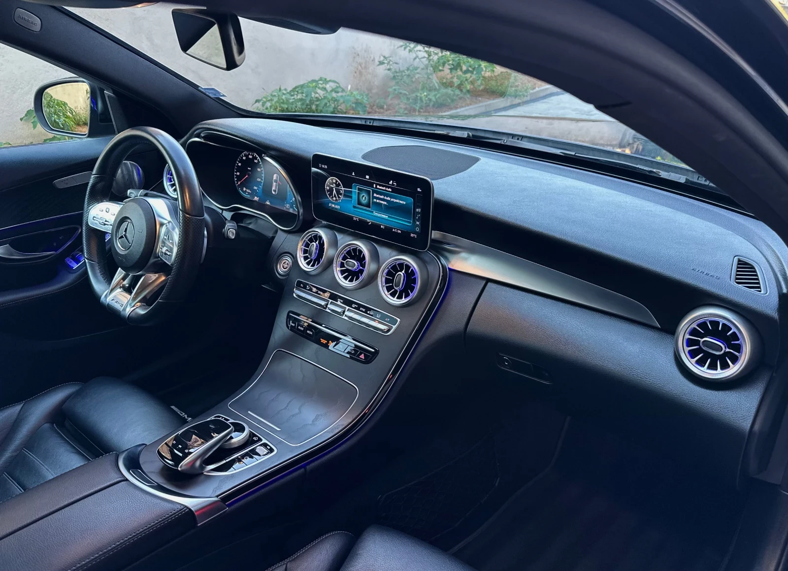 Mercedes-Benz C 220 * FULL* AMG* 4MATIC* BURMESTER* NIGHT PACKAGE* , снимка 10 - Автомобили и джипове - 54756182