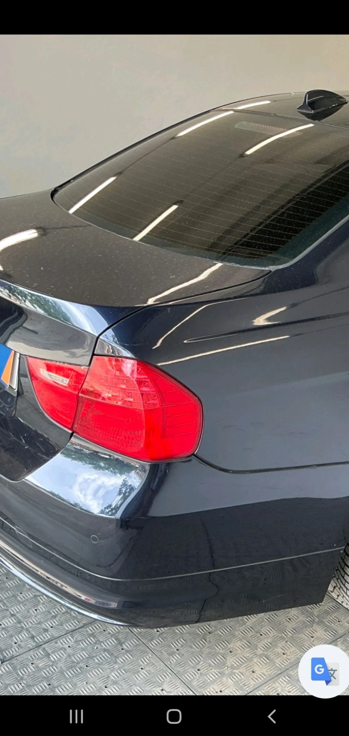 BMW 318 AUT NAVI PODGREV KAMERA SEDAN 2010, снимка 2 - Автомобили и джипове - 55399786