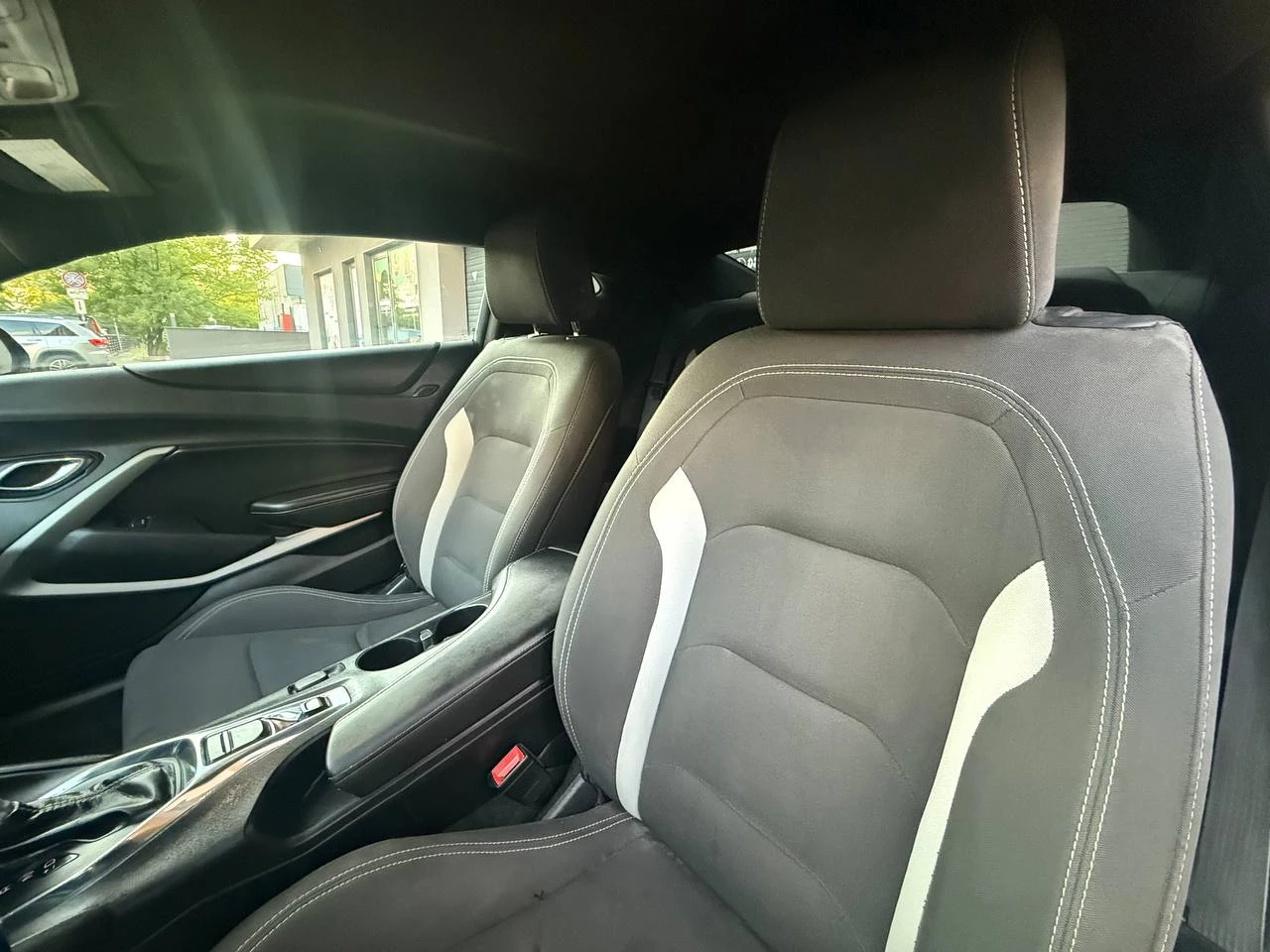Chevrolet Camaro 3.6V6* СЕРВ.ИСТОРИЯ* РЕАЛНИ КМ!, снимка 9 - Автомобили и джипове - 55424893