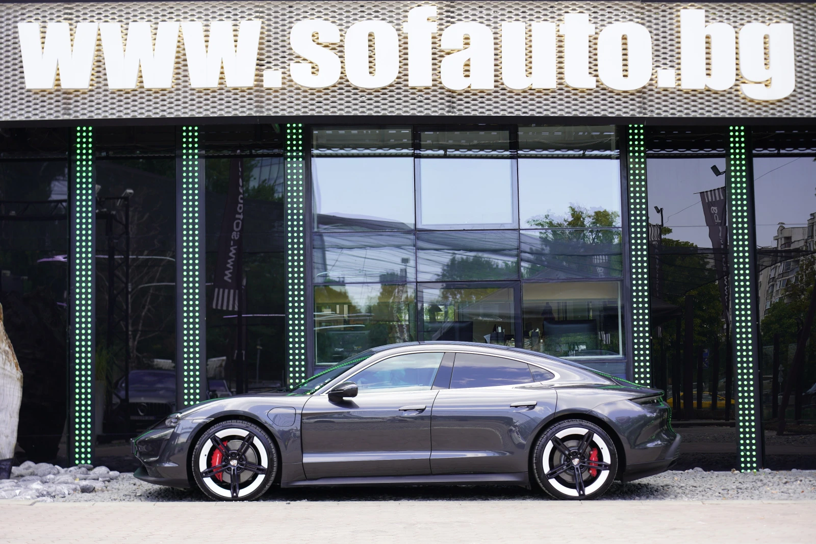 Porsche Taycan 4S Performance 79.2 kW Sport Chrono Package | Mobile.bg � ����������� 4