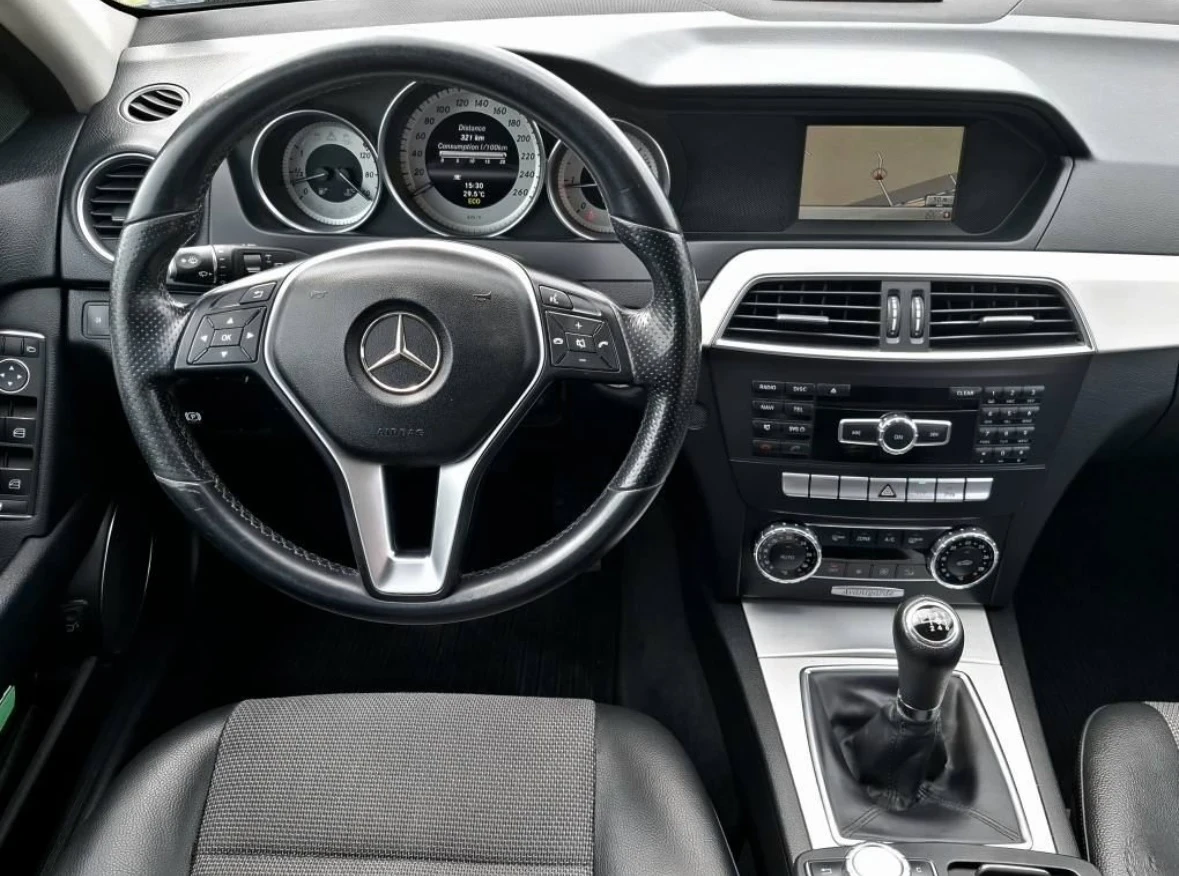 Mercedes-Benz C 200, снимка 5 - Автомобили и джипове - 55653762