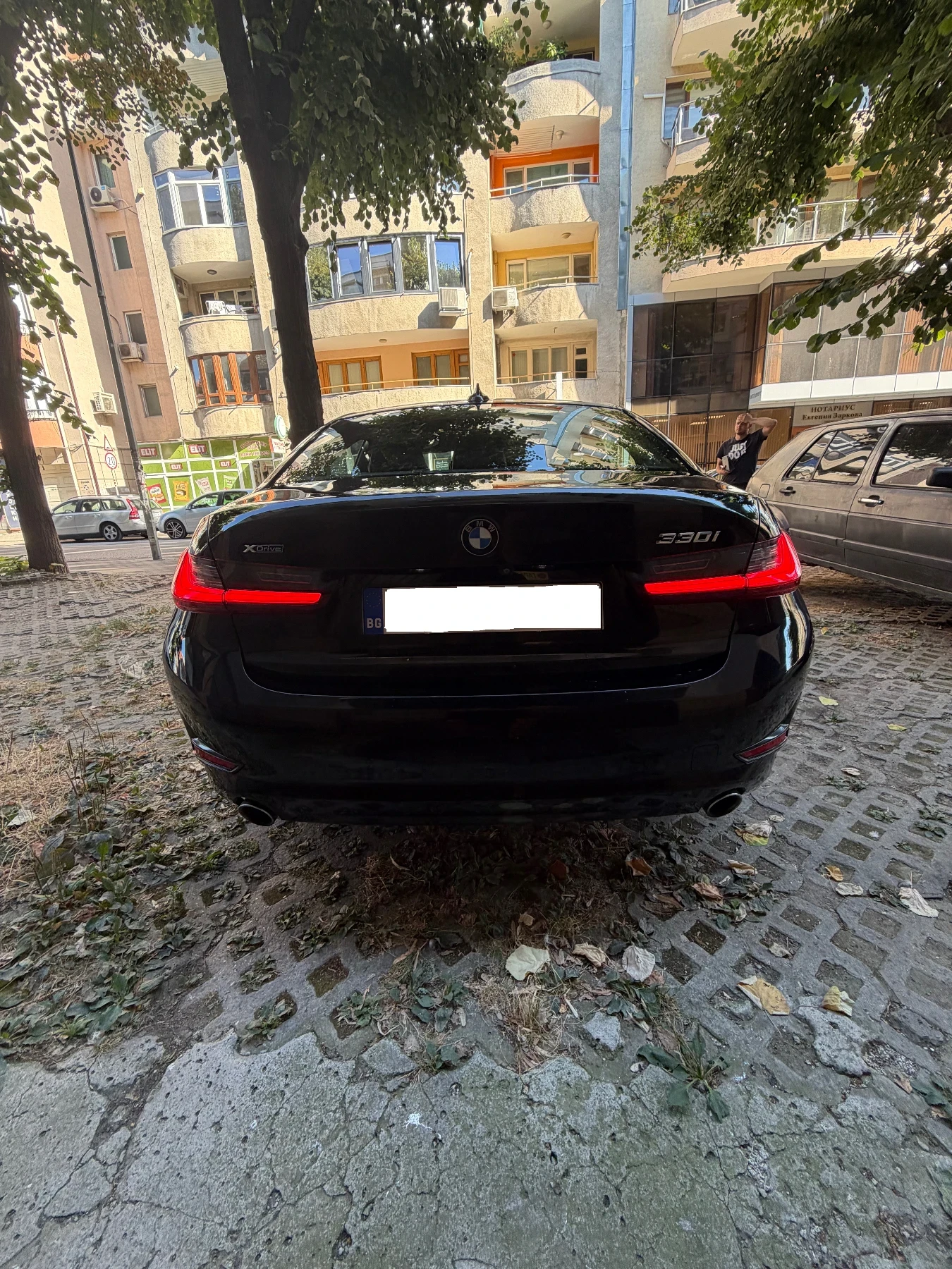 BMW 330 XDrive, снимка 7 - Автомобили и джипове - 55706836