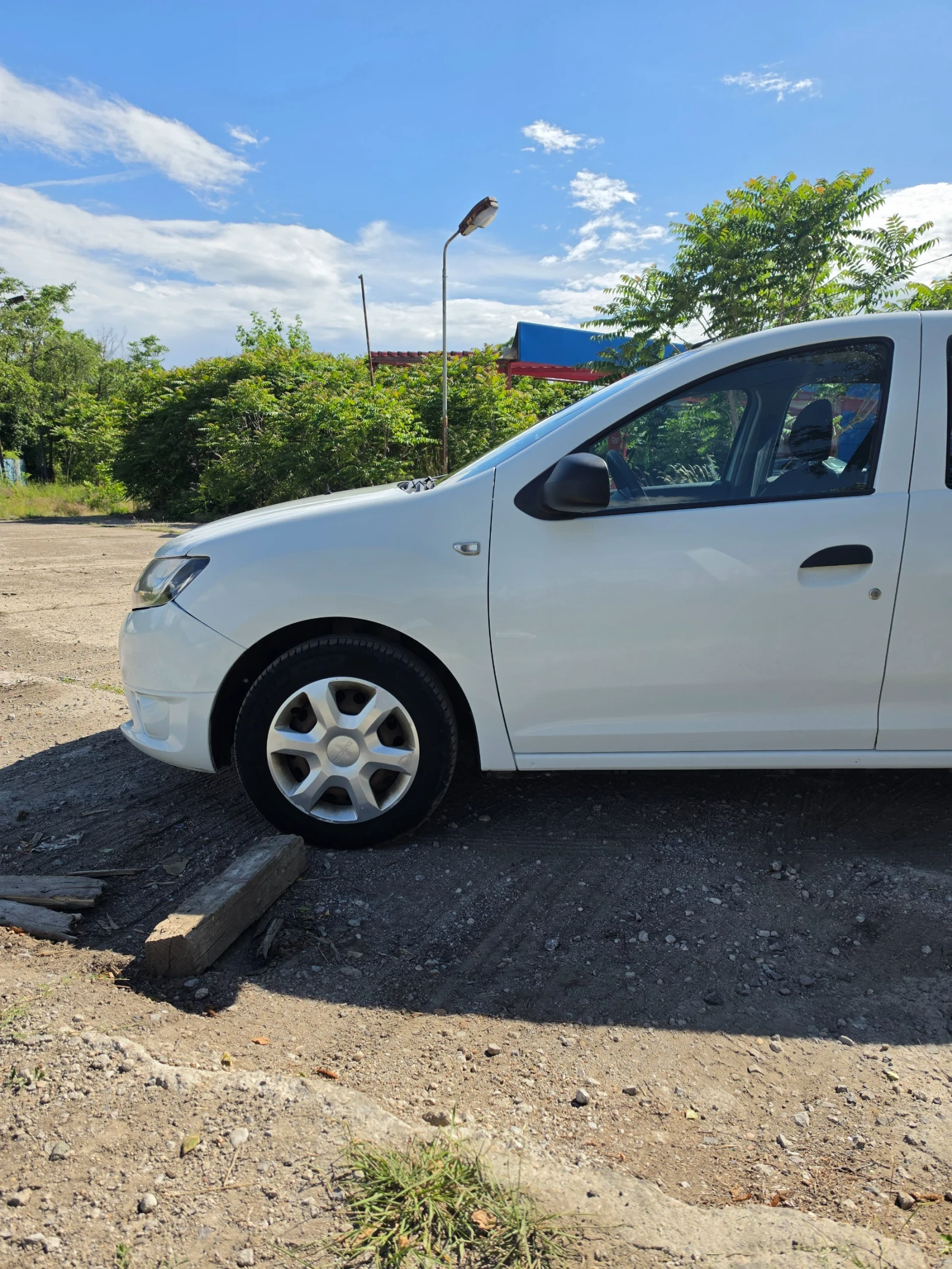 Dacia Sandero, снимка 11 - Автомобили и джипове - 55881917