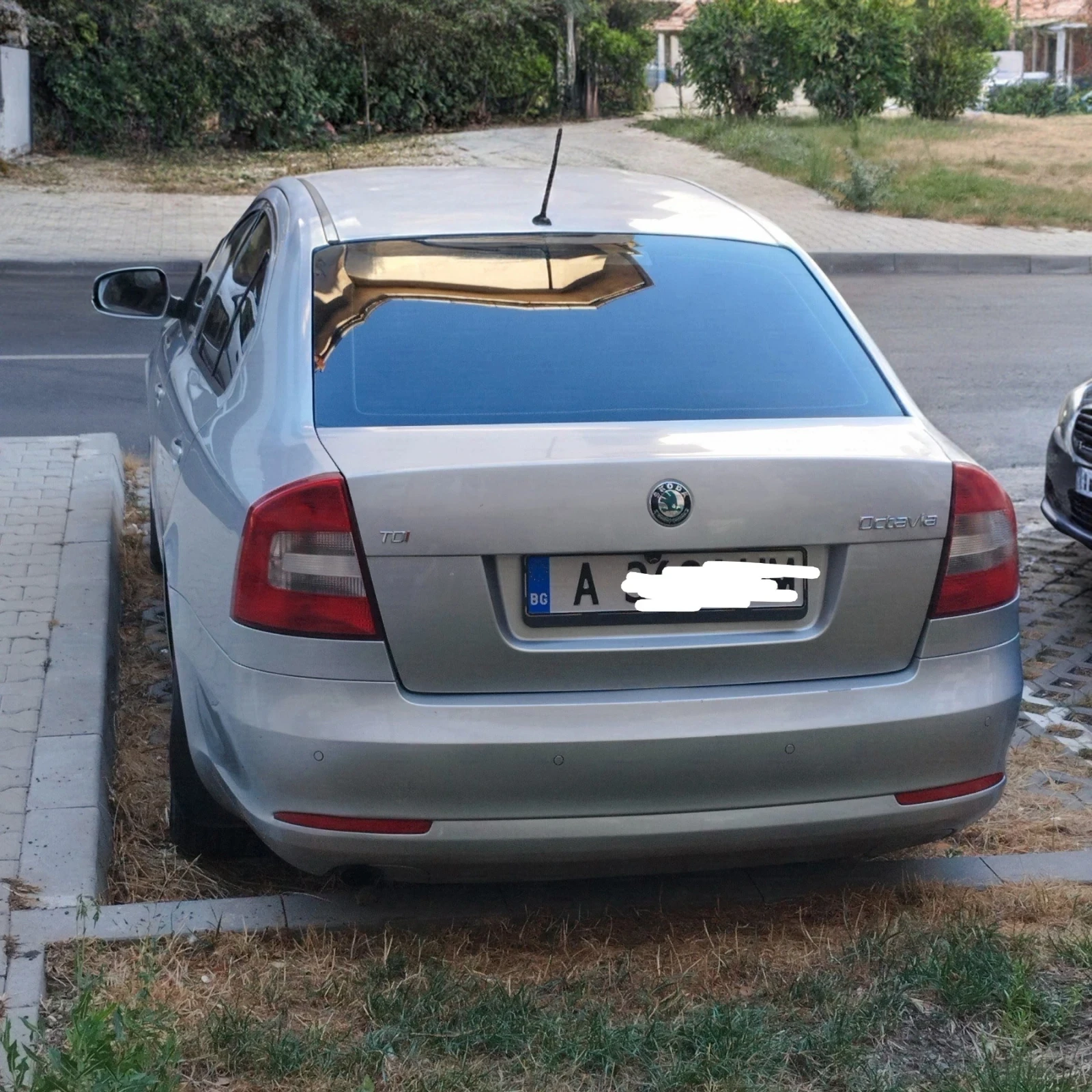 Skoda Octavia 2.0  TDI, снимка 3 - Автомобили и джипове - 55920064