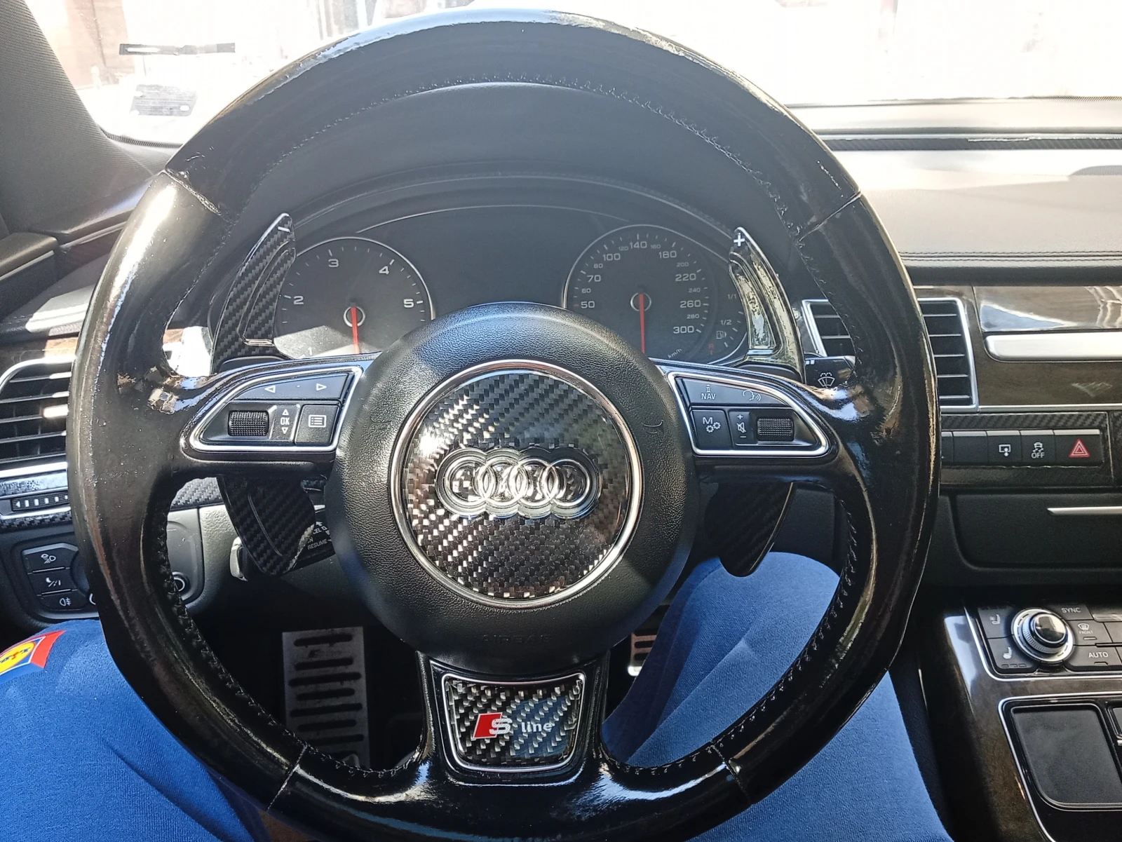 Audi A8 4.2 TDI, снимка 10 - Автомобили и джипове - 56039903
