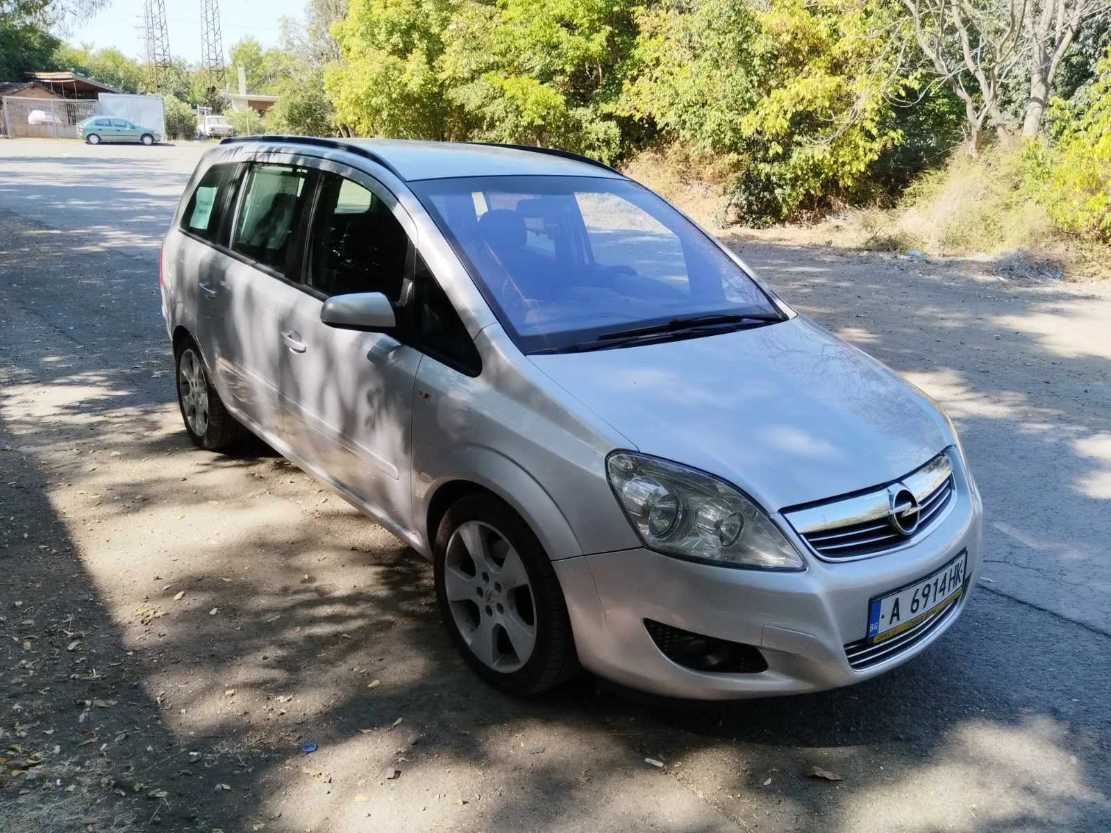Opel Zafira, снимка 4 - Автомобили и джипове - 56184446