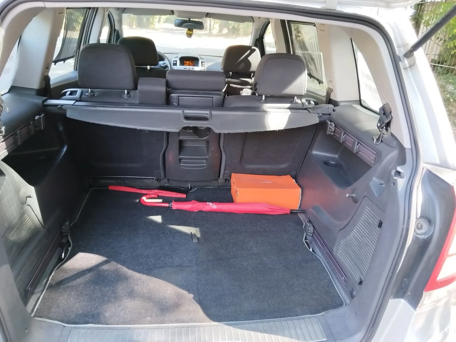 Opel Zafira, снимка 10 - Автомобили и джипове - 56184446