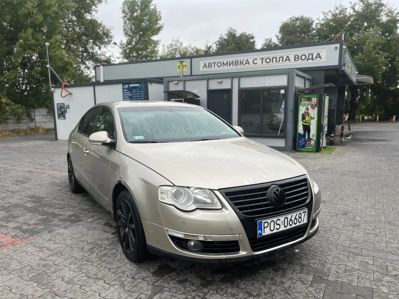 VW Passat 1.9 105кс, снимка 6 - Автомобили и джипове - 56297171