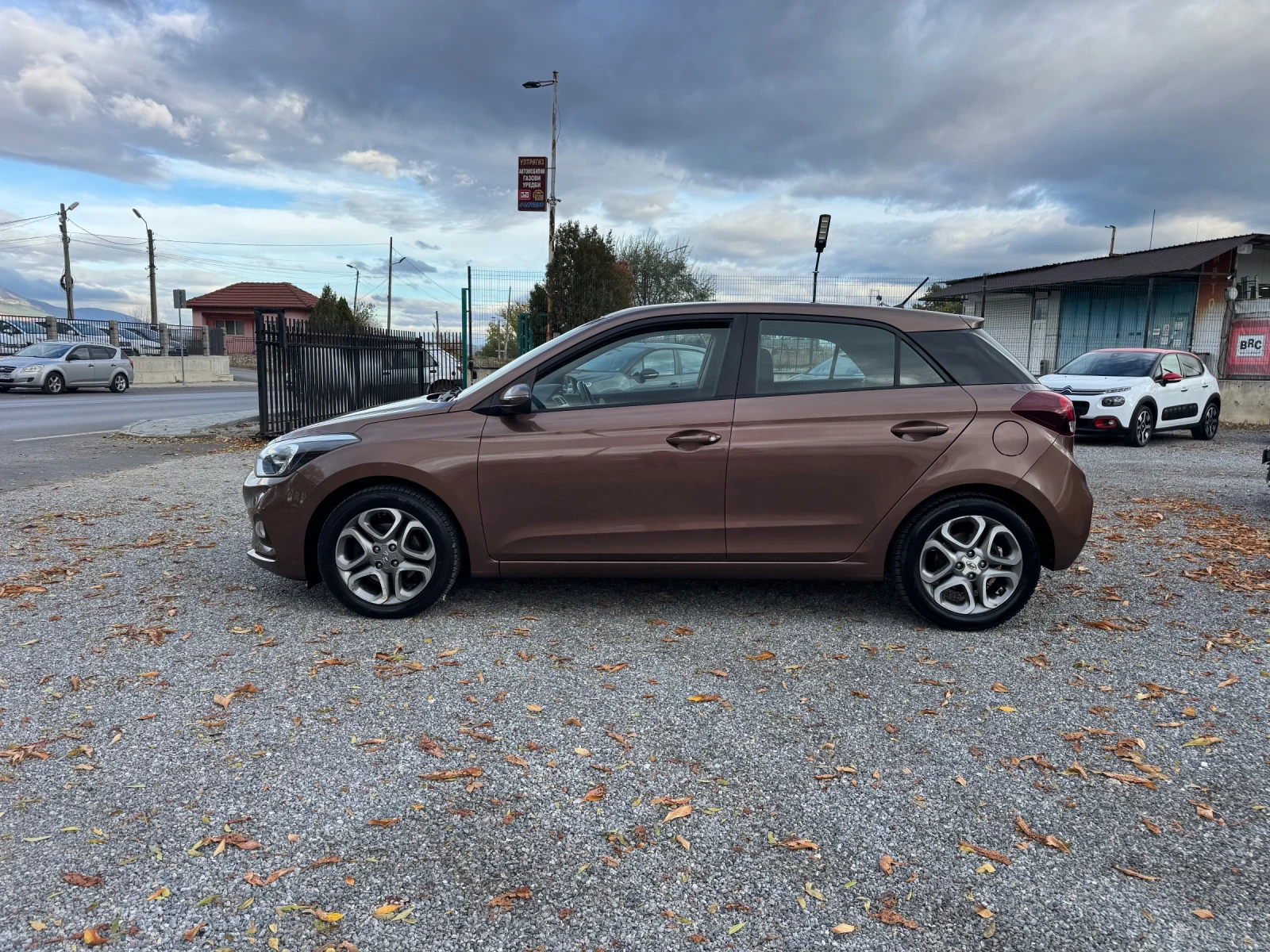 Hyundai I20 1.0T Facelift!! Klima!! Euro 6 !!! | Mobile.bg � ����������� 3