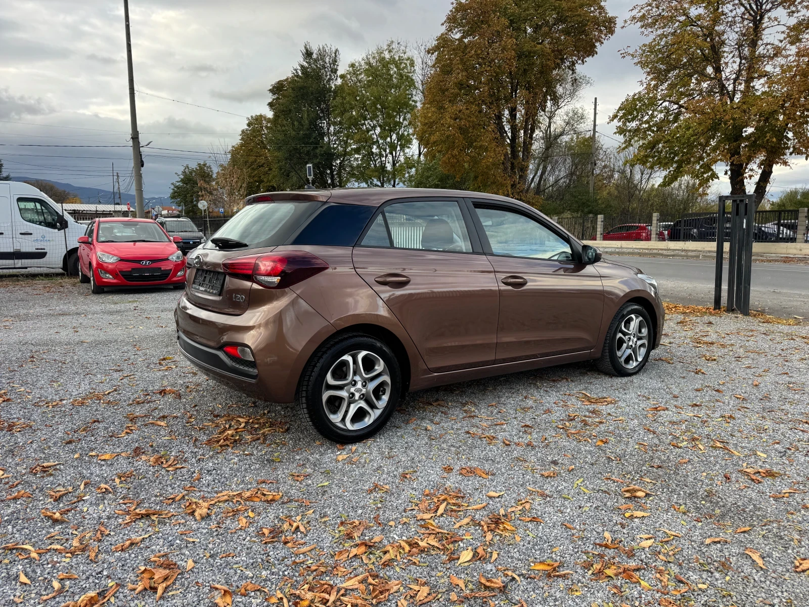 Hyundai I20 1.0T Facelift!! Klima!! Euro 6 !!! | Mobile.bg � ����������� 7