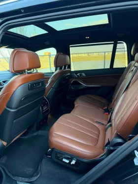 BMW X7 xDrive50i/ПАНОРАМА/B&W/ОБДУХВАНЕ/360/ДИСТРОНИК, снимка 10