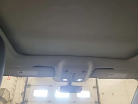 Audi Q3 * KOMFORT * CARFAX * ОПЦИЯ ЗА ФИНАНСИРАНЕ * , снимка 12